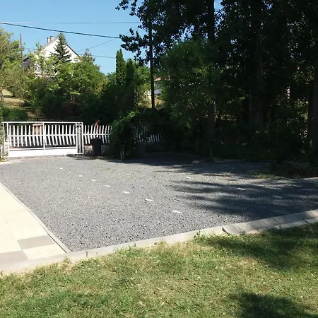 Majestic Apartmanhaz Badacsony * Badacsonytomaj